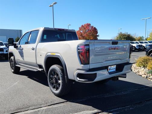 2026 GMC Sierra 2500 AT4