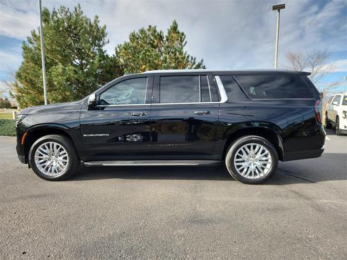 2025 Chevrolet Suburban Premier