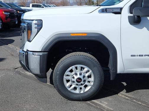 2025 GMC Sierra 2500 Base