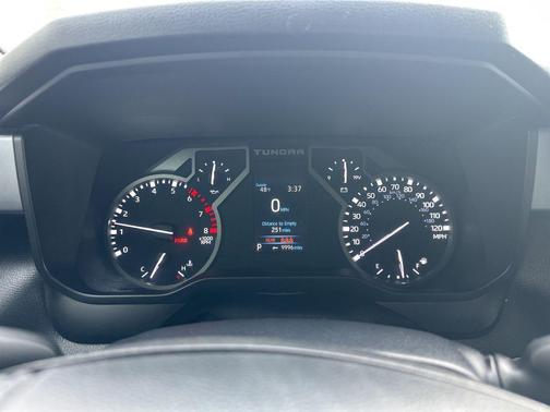 2022 Toyota Tundra SR5