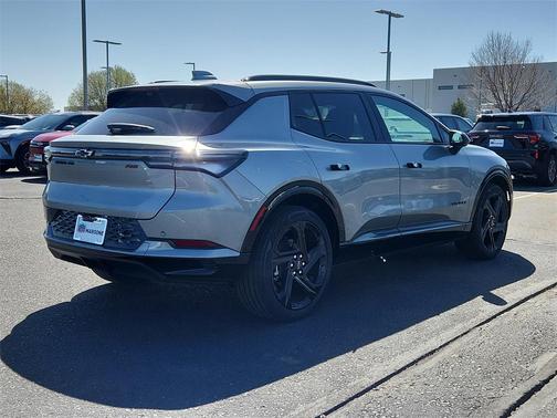 2025 Chevrolet Equinox EV RS