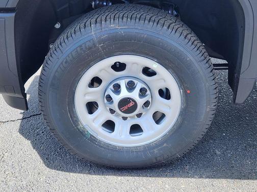 Summit White 2026 GMC Sierra 2500 Pro