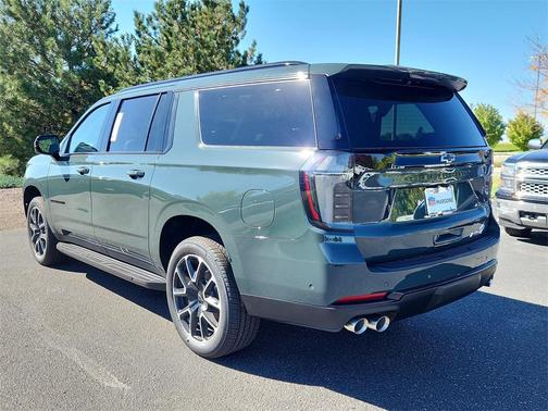 2026 Chevrolet Suburban RST