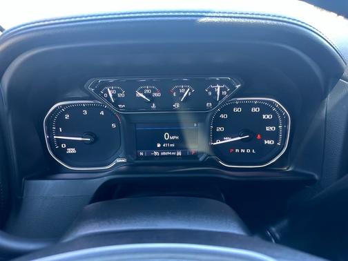 Forest Metallic 2022 GMC Sierra 2500 SLE