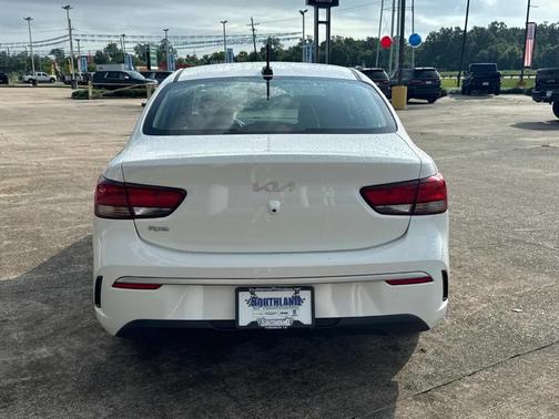 2022 Kia Rio S
