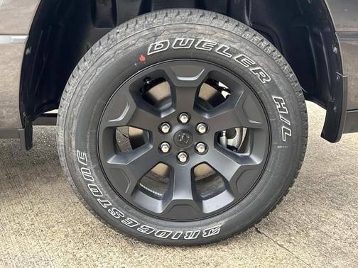Granite Crystal Clearcoat Metallic 2026 RAM 1500 Tradesman