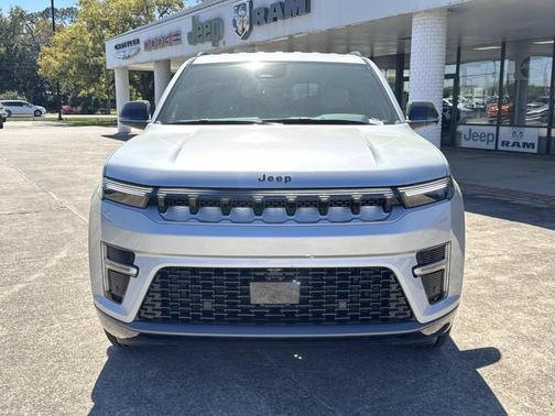 2026 Jeep Grand Wagoneer L Base