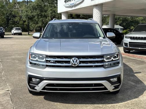 Reflex Silver Metallic 2019 Volkswagen Atlas 3.6 V6 SEL R-Line