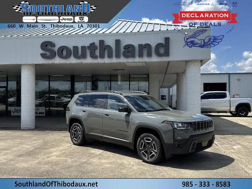 Sting Gray Clearcoat 2026 Jeep Cherokee Limited