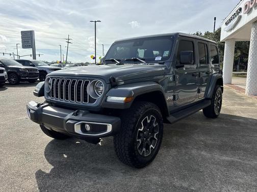 2024 Jeep Wrangler Sahara