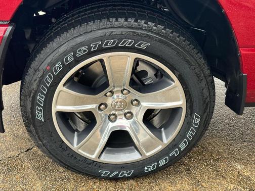 Molten Red Pearlcoat 2026 RAM 1500 Tradesman
