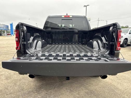 Diamond Black 2026 RAM 1500 Big Horn/Lone Star