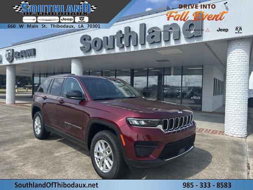 2025 Jeep Grand Cherokee Laredo