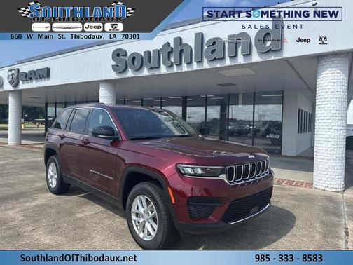 2025 Jeep Grand Cherokee Laredo