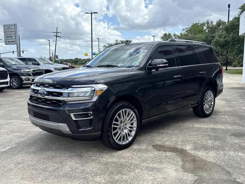 Black 2024 Ford Expedition Limited