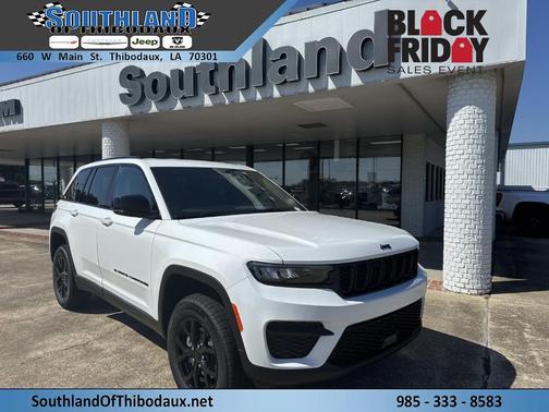 2025 Jeep Grand Cherokee Laredo