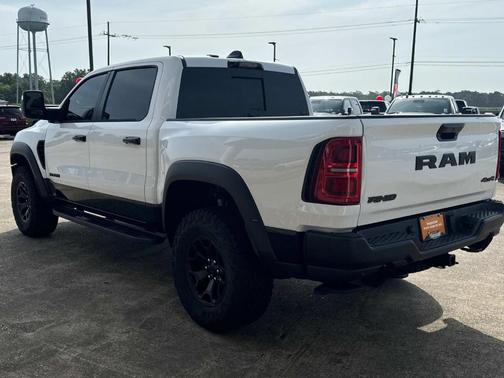 2025 RAM 1500 RHO