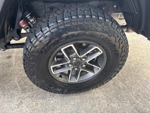 2024 Jeep Gladiator Mojave