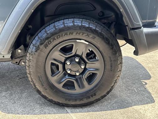 Anvil Clearcoat 2025 Jeep Wrangler Sport