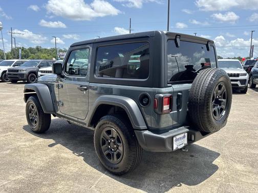 Anvil Clearcoat 2025 Jeep Wrangler Sport