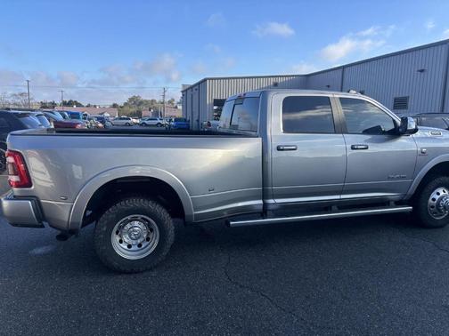 2022 RAM 3500 Laramie