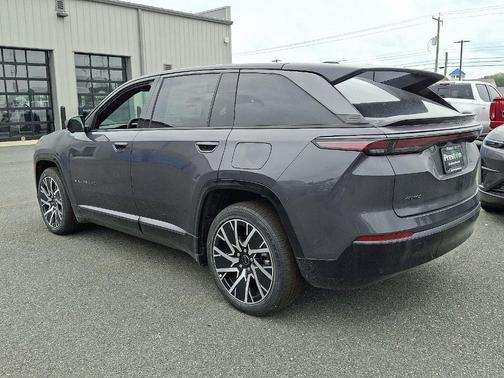 2025 Jeep Wagoneer S Limited