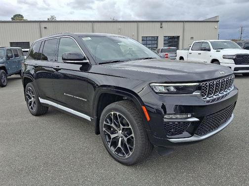 2025 Jeep Grand Cherokee Summit