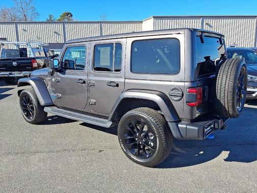 2022 Jeep Wrangler Unlimited 4xe Sahara