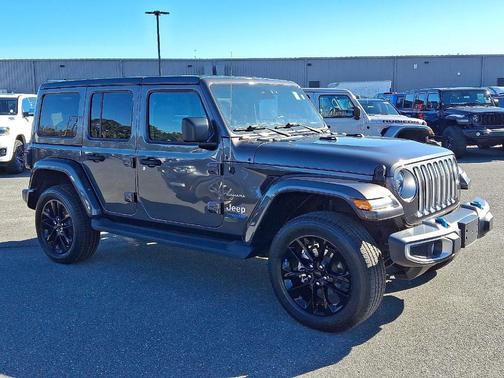 2022 Jeep Wrangler Unlimited 4xe Sahara