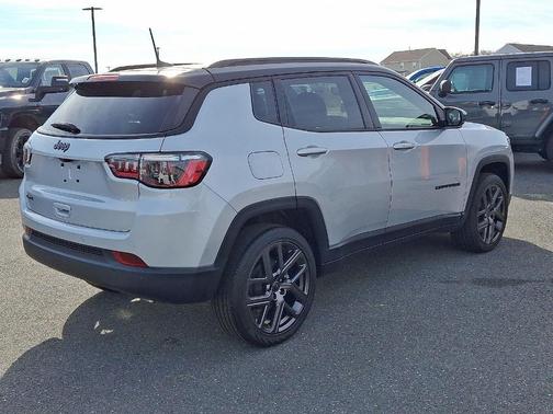 2026 Jeep Compass Limited Altitude