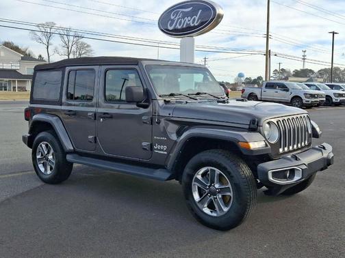 2022 Jeep Wrangler Unlimited Sahara