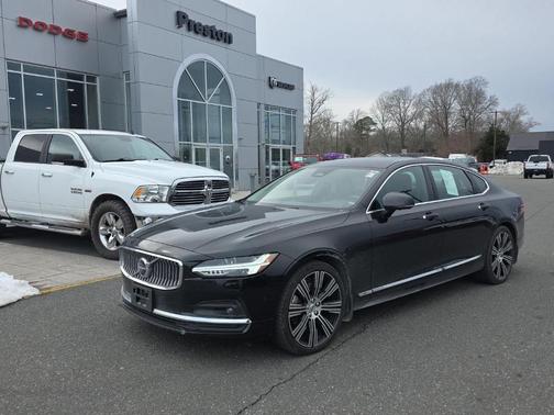 2022 Volvo S90 B6 Inscription