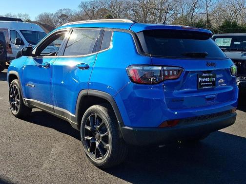 2026 Jeep Compass Latitude