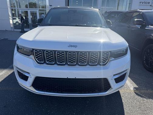 Bright White Clearcoat 2023 Jeep Grand Cherokee 4xe Summit