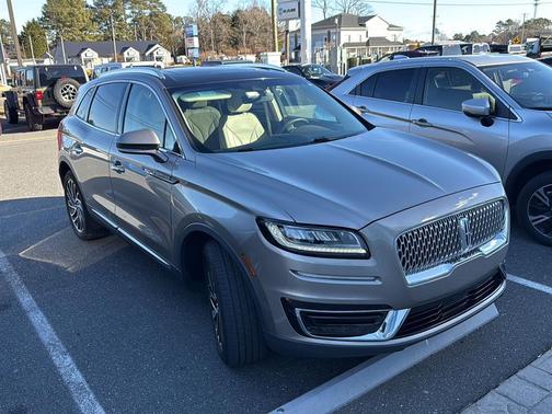 2020 Lincoln Nautilus Reserve