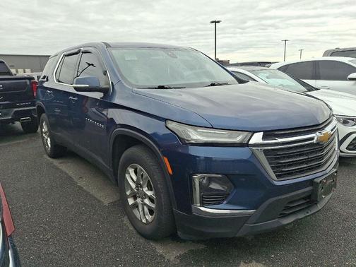 2023 Chevrolet Traverse LS