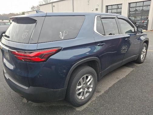 2023 Chevrolet Traverse LS