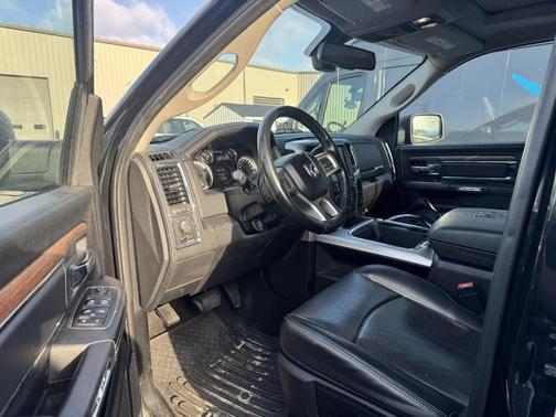 2017 RAM 2500 Laramie