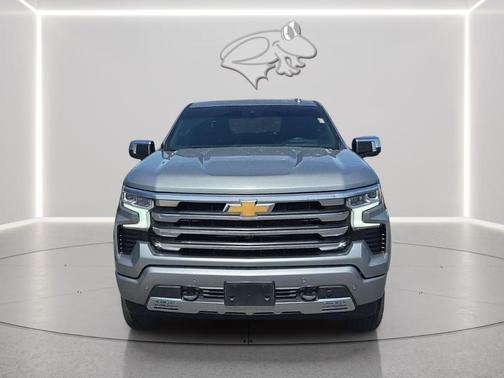 Sterling Gray Metallic 2024 Chevrolet Silverado 1500 High Country