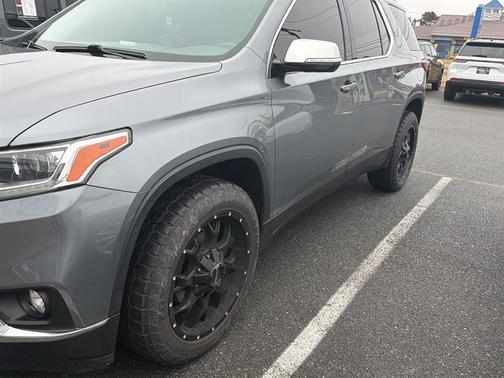 2018 Chevrolet Traverse LT Leather
