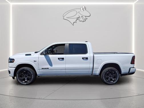 Bright White Clearcoat 2026 RAM 1500 Big Horn