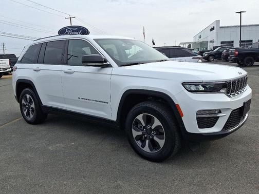 2022 Jeep Grand Cherokee 4xe Base