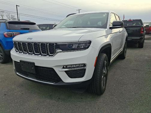 2022 Jeep Grand Cherokee 4xe Base