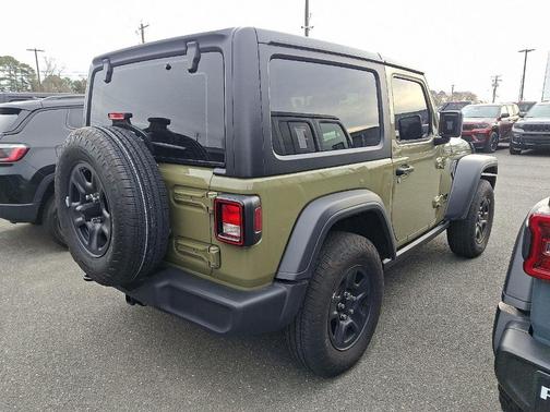 2025 Jeep Wrangler Sport