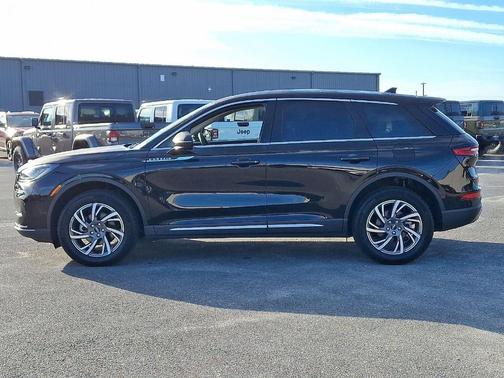 2024 Lincoln Corsair Premiere