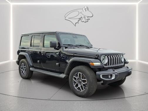 Black Clearcoat 2025 Jeep Wrangler Sahara