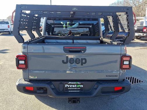 2021 Jeep Gladiator Sport