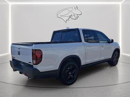 Platinum White Pearl 2023 Honda Ridgeline Black Edition