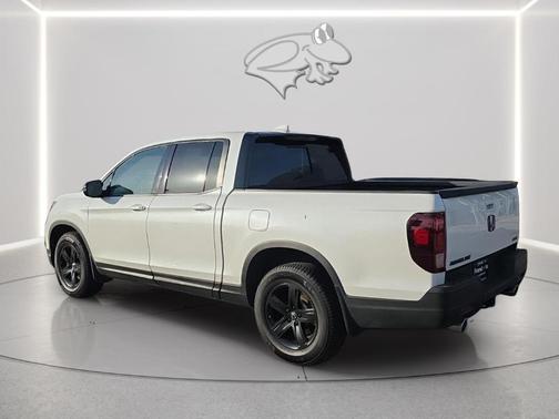 Platinum White Pearl 2023 Honda Ridgeline Black Edition