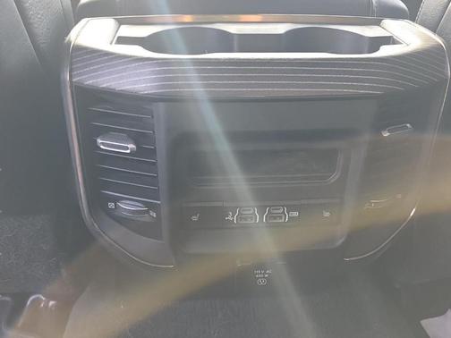 Delmonico Red Pearlcoat 2020 RAM 3500 Limited